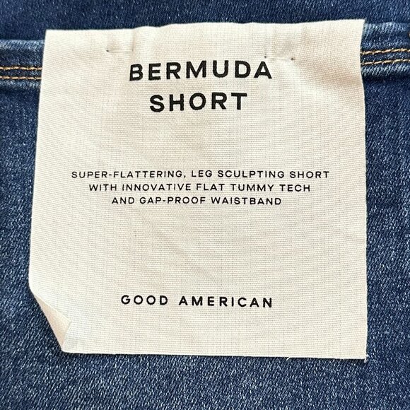 Good American Bermuda Denim Shorts Indigo 20-26 Plus Cut Off Distressed Mid Rise - Picture 5 of 10